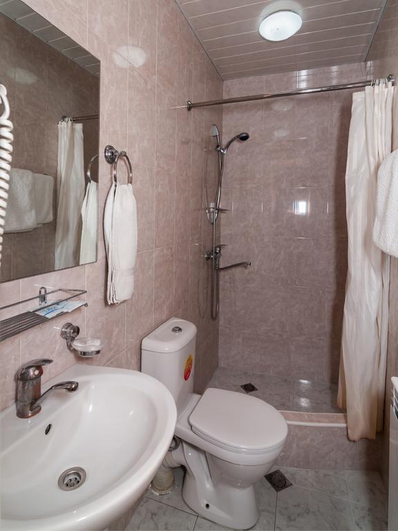 Hotel Vip Tiflis Dış mekan fotoğraf