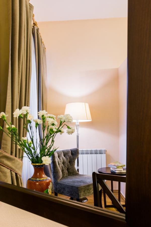 Hotel Vip Tiflis Dış mekan fotoğraf