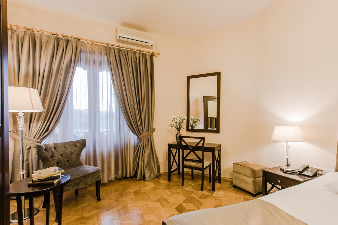 Hotel Vip Tiflis Dış mekan fotoğraf