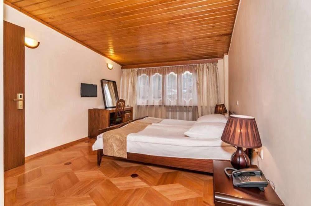 Hotel Vip Tiflis Dış mekan fotoğraf