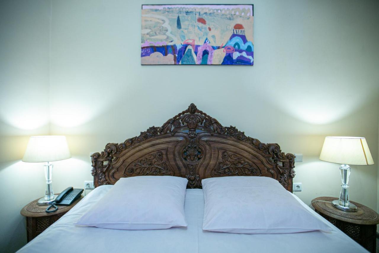 Hotel Vip Tiflis Dış mekan fotoğraf
